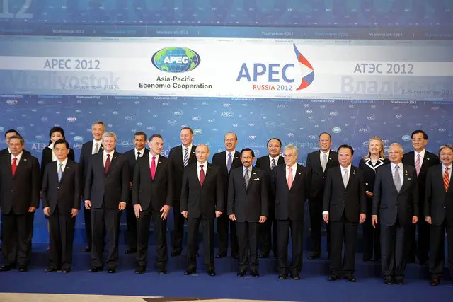 Foto di gruppo del vertice APEC 2012.