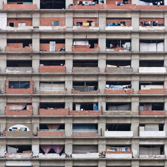 La "Torre di David" a Caracas