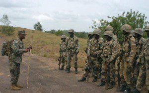 Addestramento di soldati nigeriani
