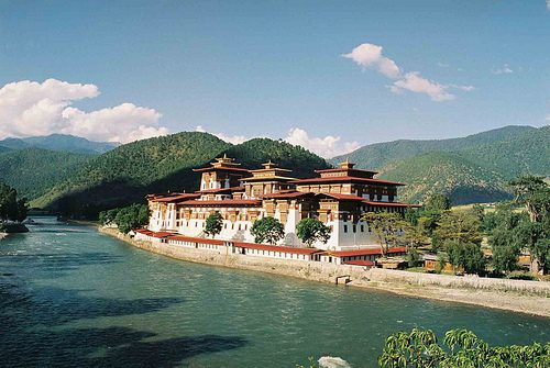 Bhutan, un piccolo regno tra i giganti