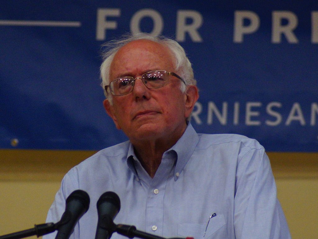 Super Saturday: Trump e Clinton avanti, ma Sanders e Cruz tengono