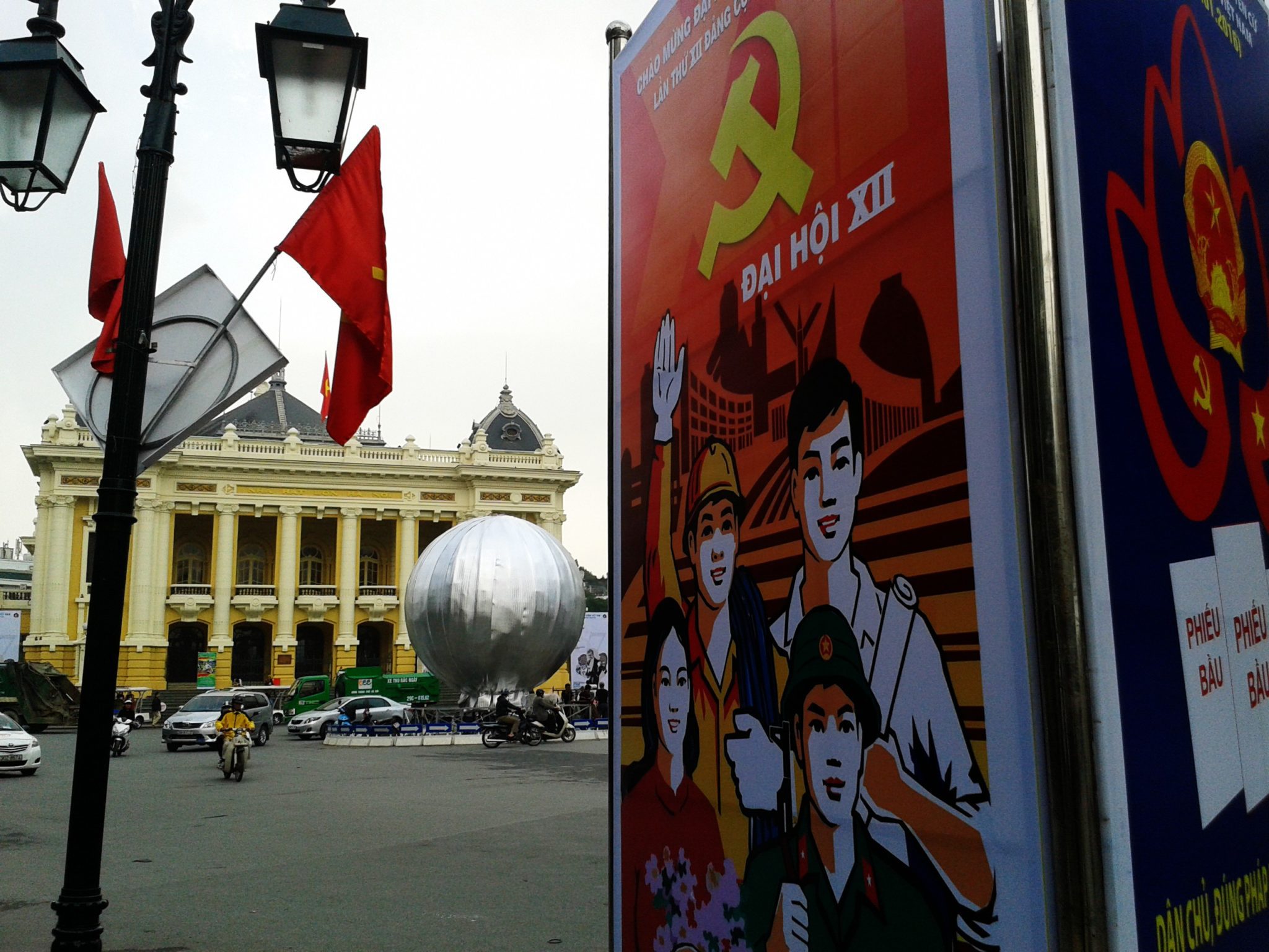 Il 12° Congresso del Partito Comunista vietnamita