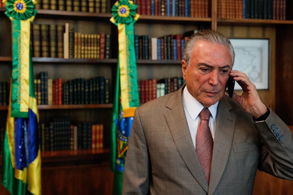 Brasilia, Temer schiera l’esercito contro i manifestanti