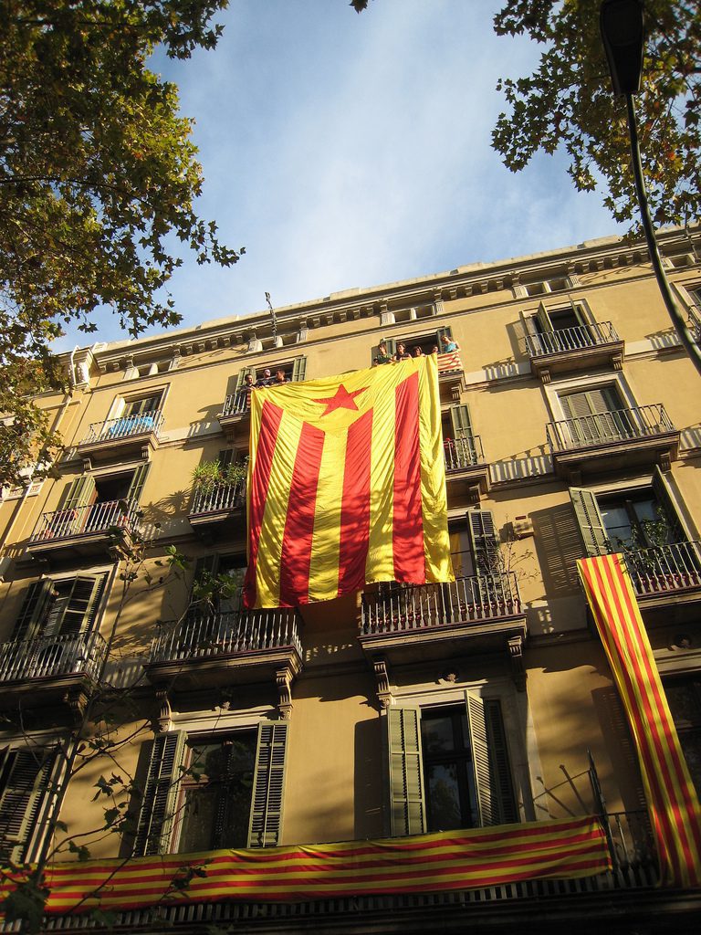 Elezioni in Catalogna: la sconfitta di Rajoy e la “vittoria mutilata” degli indipendentisti