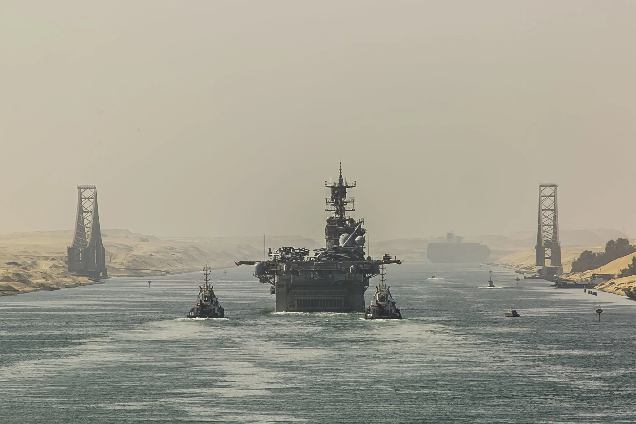 Suez: da un presente incerto una strategia per il futuro