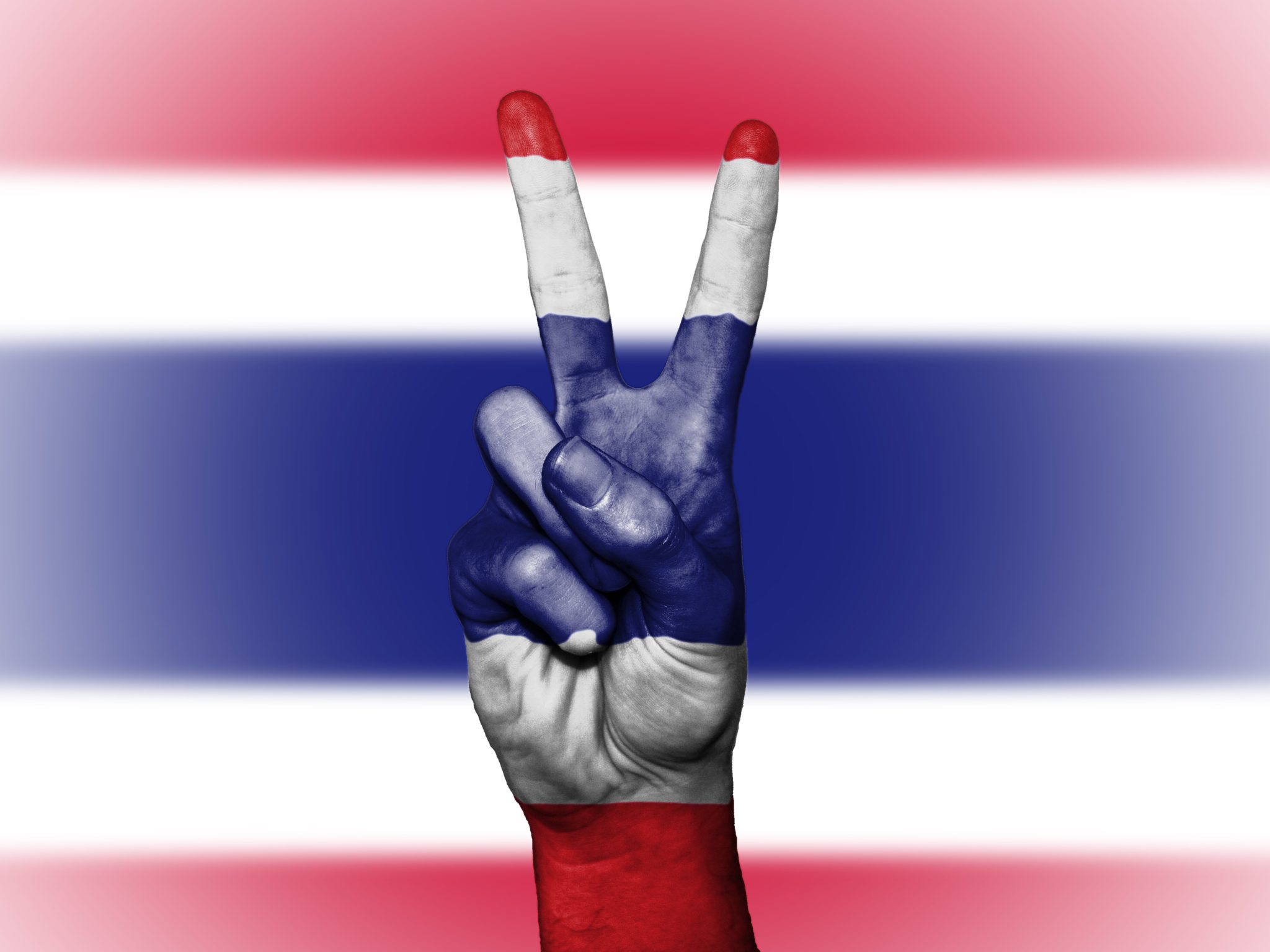 Thailandia: l’aumento dei contagi rianima le proteste contro il regime