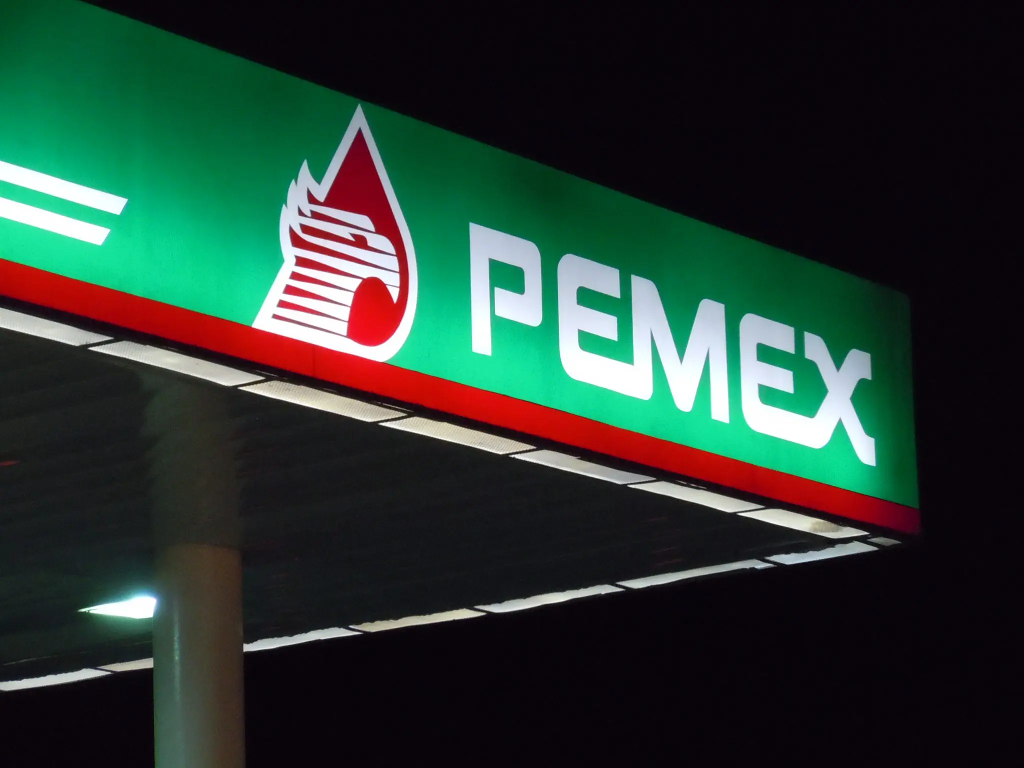 Messico, obiettivo autosufficienza energetica: dal 2023 stop alle esportazioni di petrolio