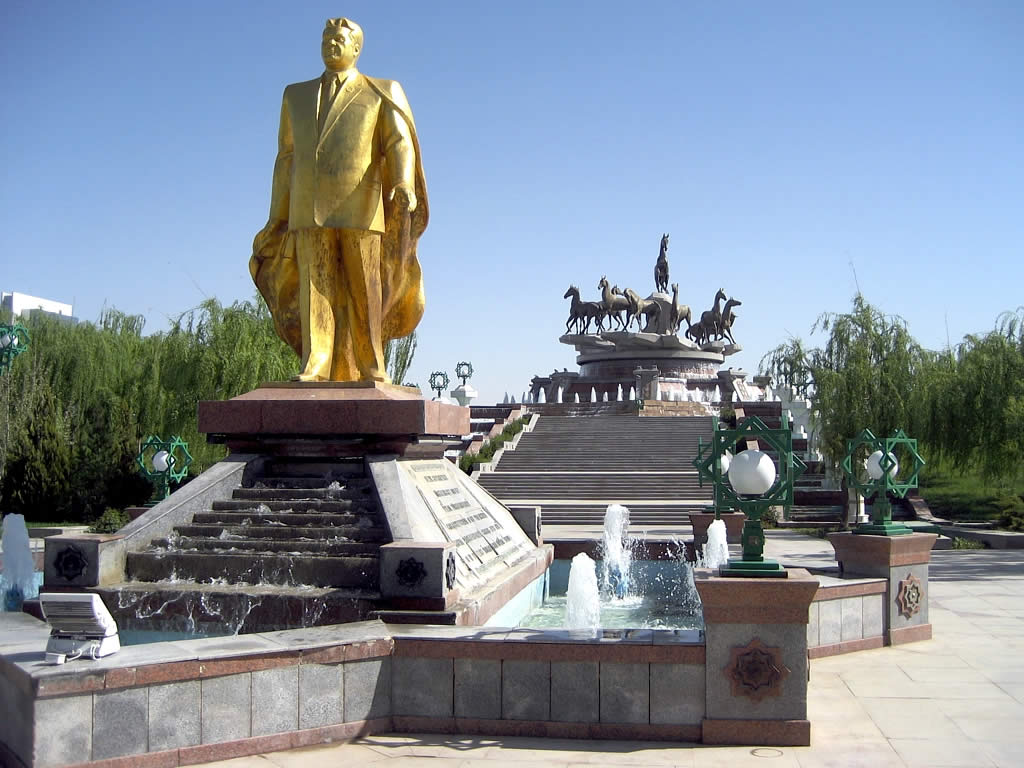Il viaggio di Putin in Asia Centrale alla ricerca di vecchie e nuove conferme