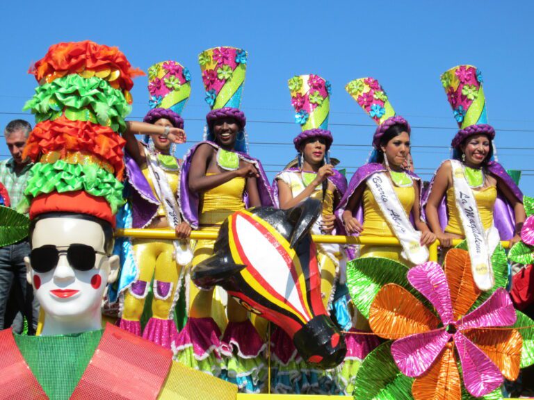 El Carnaval de Barranquilla: la Colombia sfila contro la violenza sulle donne