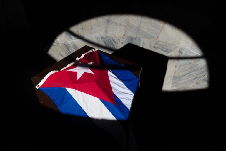 A Cuba è crisi senza fine