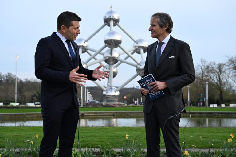 L’ora dell’atomo?