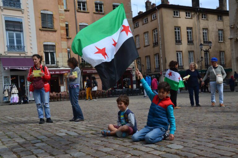 La reazione della Cina alla caduta di Assad: preoccupazioni e interessi geopolitici