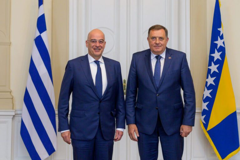 Cosa sta succedendo in Bosnia-Erzegovina?