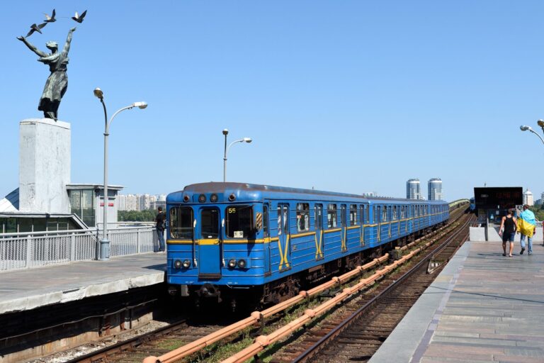 Ucraina, le ferrovie tra uso civile e militare
