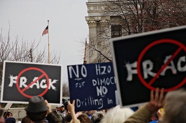 Fracking: soluzione o distruzione?