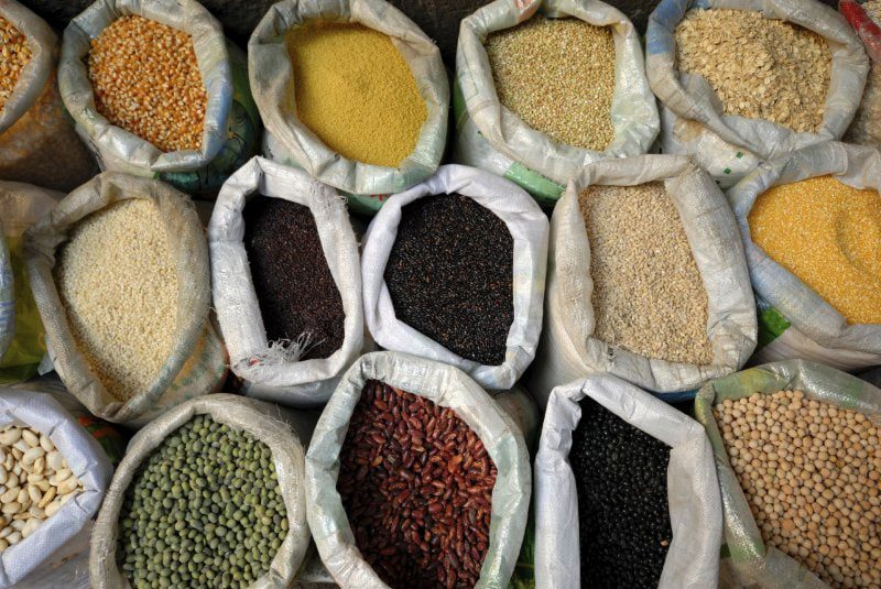 Mangia, prega…paga