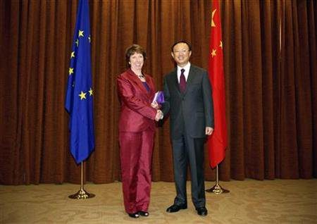 Poker cinese sull’Euro