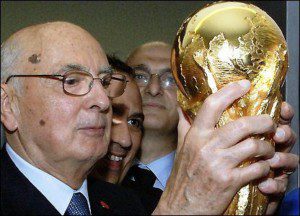 Il Presidente della Repubblica Giorgio Napolitano ha spesso saputo mostrare gli aspetti migliori del Paese