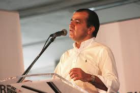 Il candidato Oscar Ivan Zuluaga.